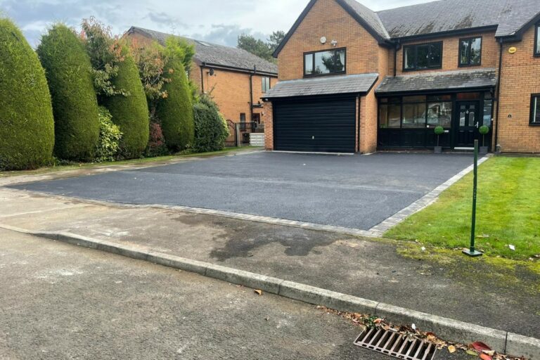 Tarmac (12)