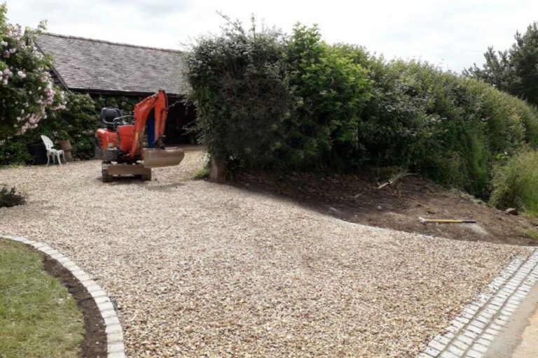 Gravel (2)