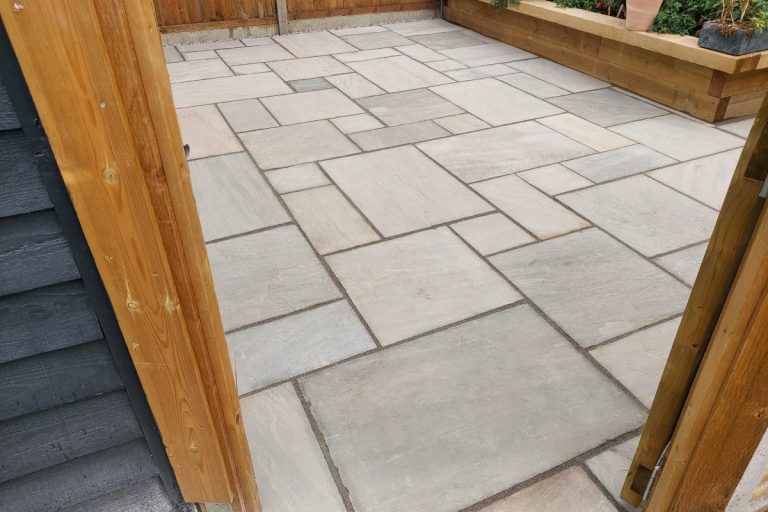 Patio slabbing (1)